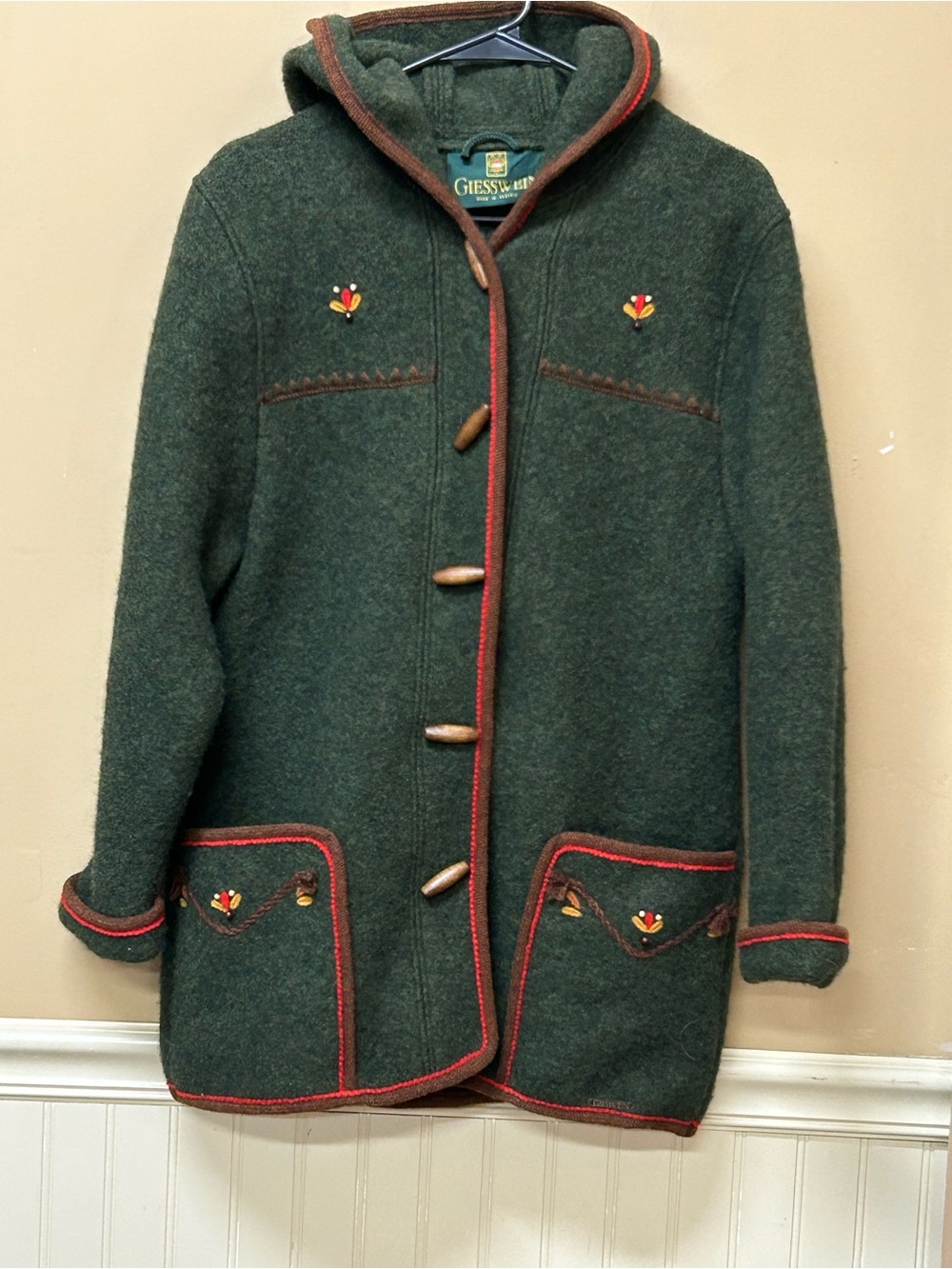 Vintage Giesswein Austria 100% Wool Toggle Button Coat  Jacket Hooded Green 14